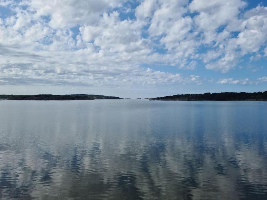 Foertjusande Gaesthus Med Parkering Fjällbacka Exteriér fotografie